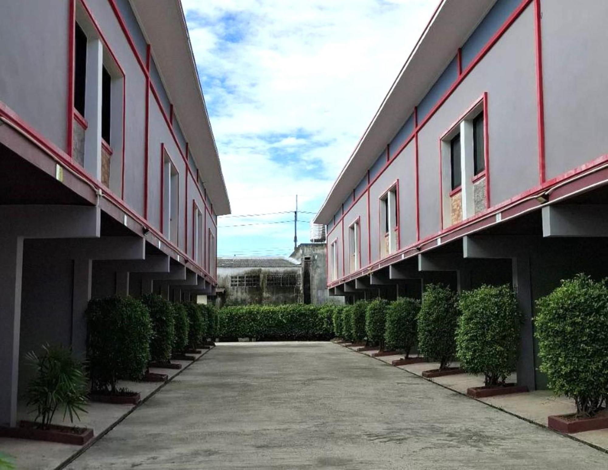 The Grand Np Resort Hat Yai Exterior photo